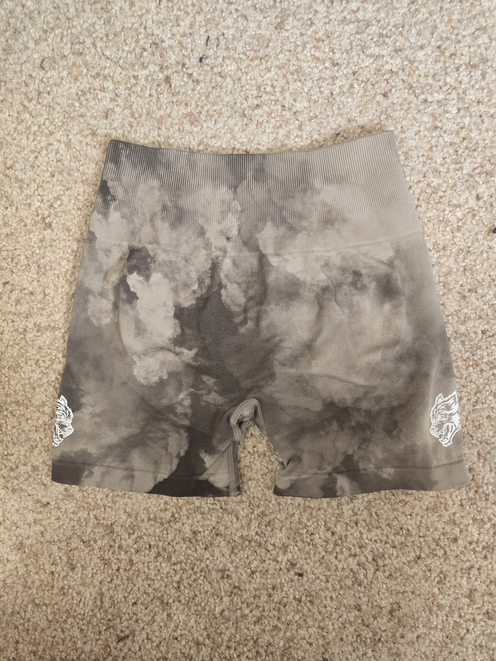 Darc Sport Wolves Seamless Everson Shorts - Brown Marble, size Small